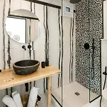 Hotel Naxos Earth *