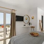 Hotel Naxos Earth