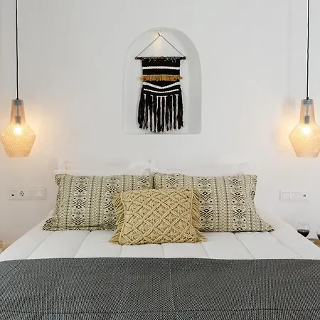 Naxos Earth Hotel Mikri Vigla