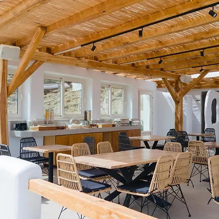 Naxos Earth Hotel