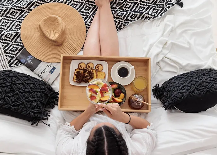 酒店 Naxos Earth 米科利维亚