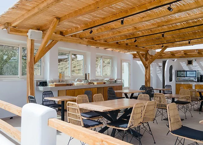 Naxos Earth 酒店 米科利维亚